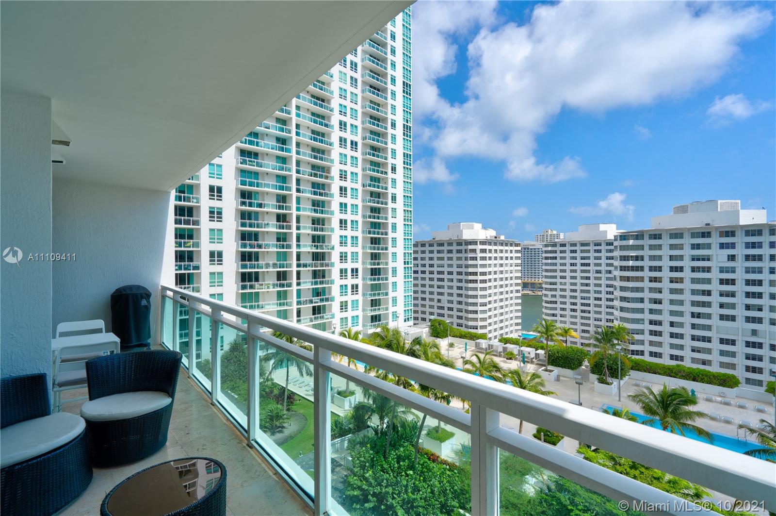 951 Brickell Ave #1606, Miami, FL 33131