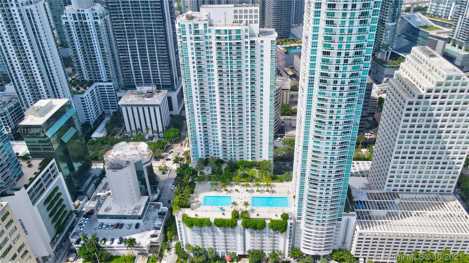 951 Brickell Ave #1606, Miami, FL 33131