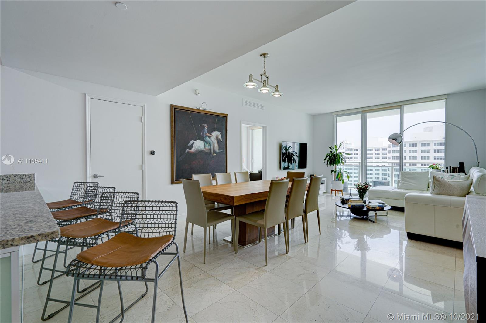 951 Brickell Ave #1606, Miami, FL 33131