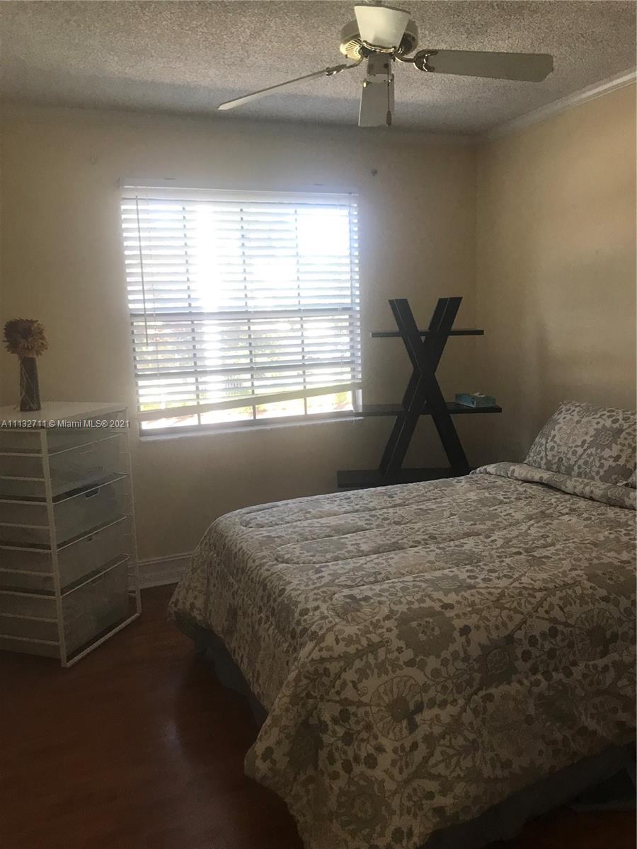 image Mariner Village10