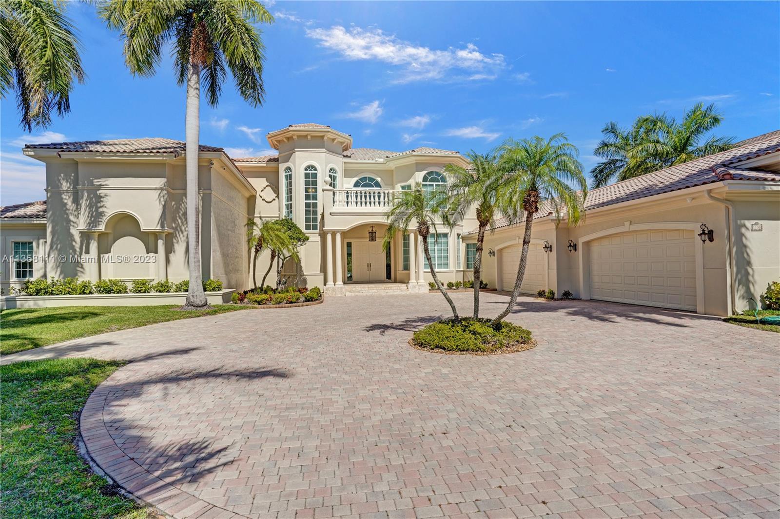 1130 Harbor Ct Hollywood, FL 33019