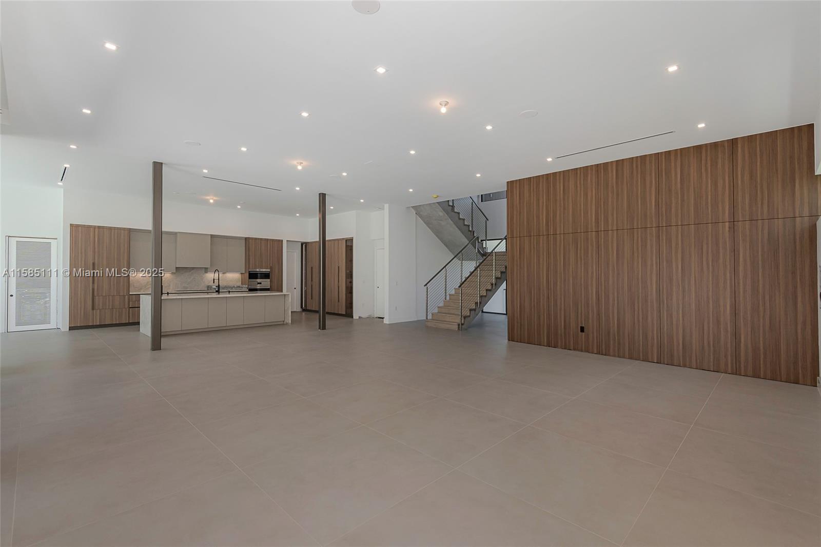 13080 N Bayshore Dr North Miami, FL 33181 13080 N Bayshore Dr North Miami, FL 33181