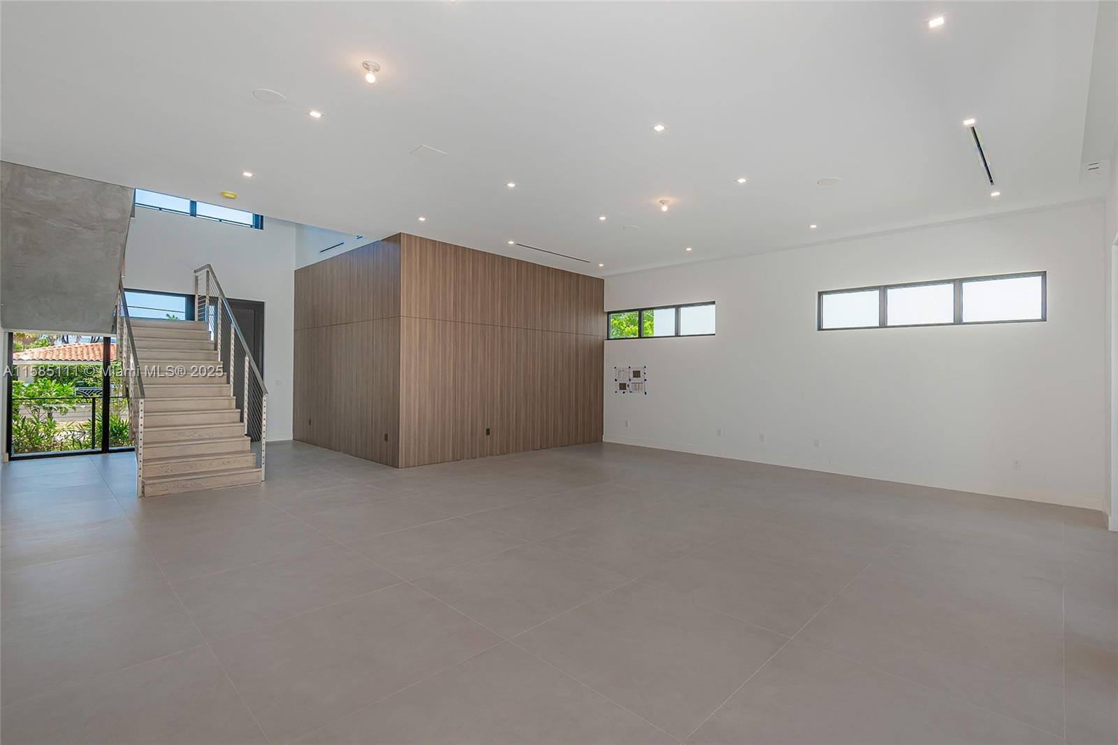 13080 N Bayshore Dr North Miami, FL 33181 13080 N Bayshore Dr North Miami, FL 33181