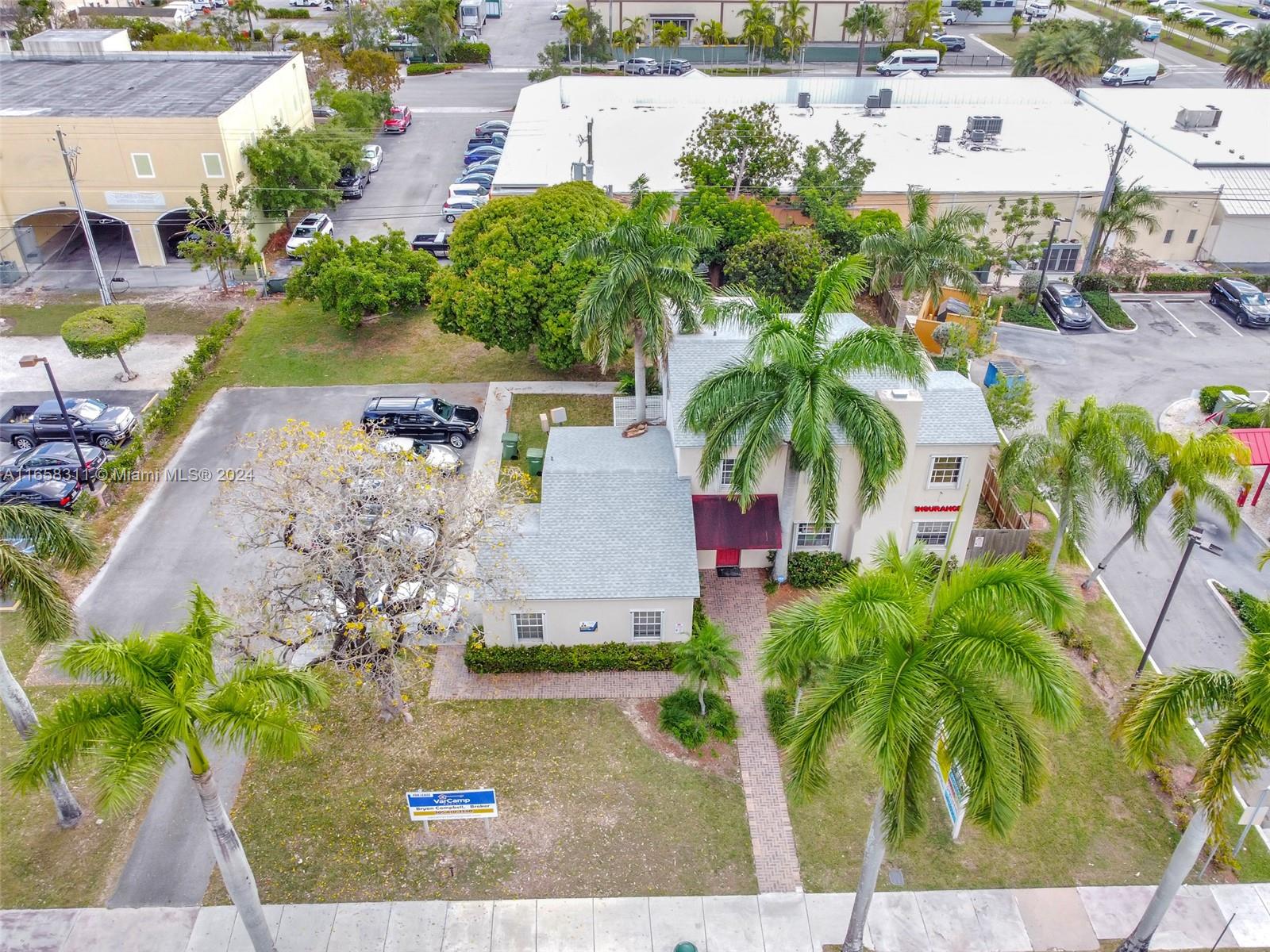 633 N Krome Ave Homestead, FL 33030 633 N Krome Ave Homestead, FL 33030