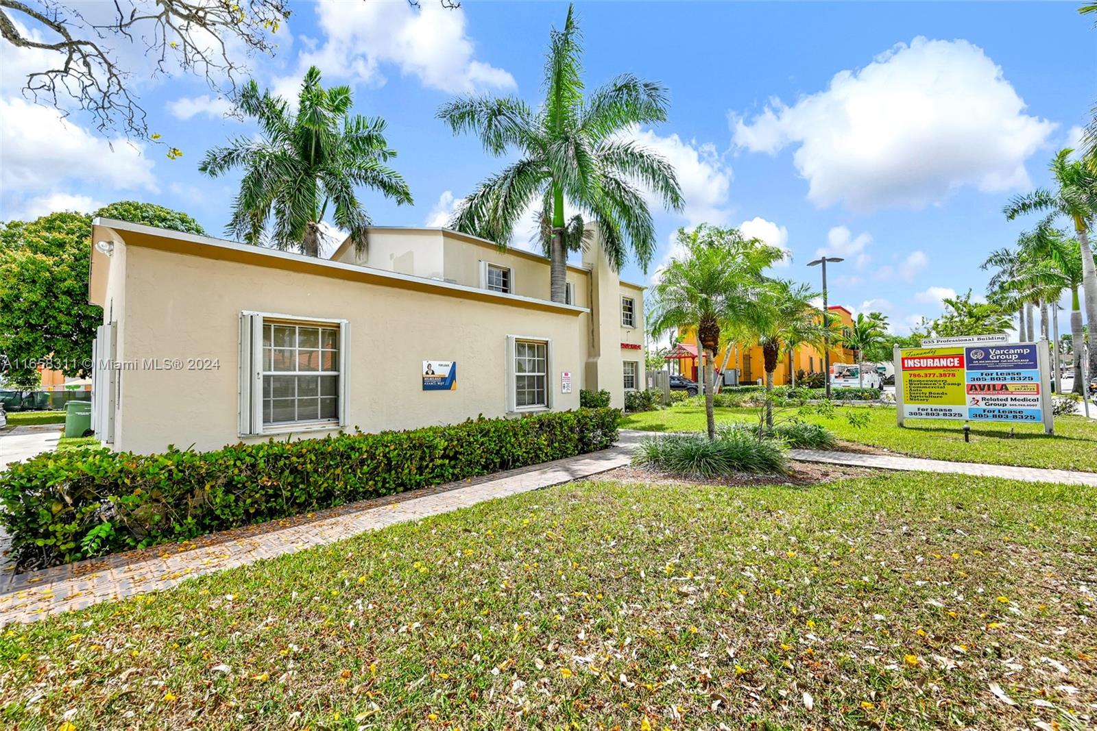 633 N Krome Ave Homestead, FL 33030 633 N Krome Ave Homestead, FL 33030
