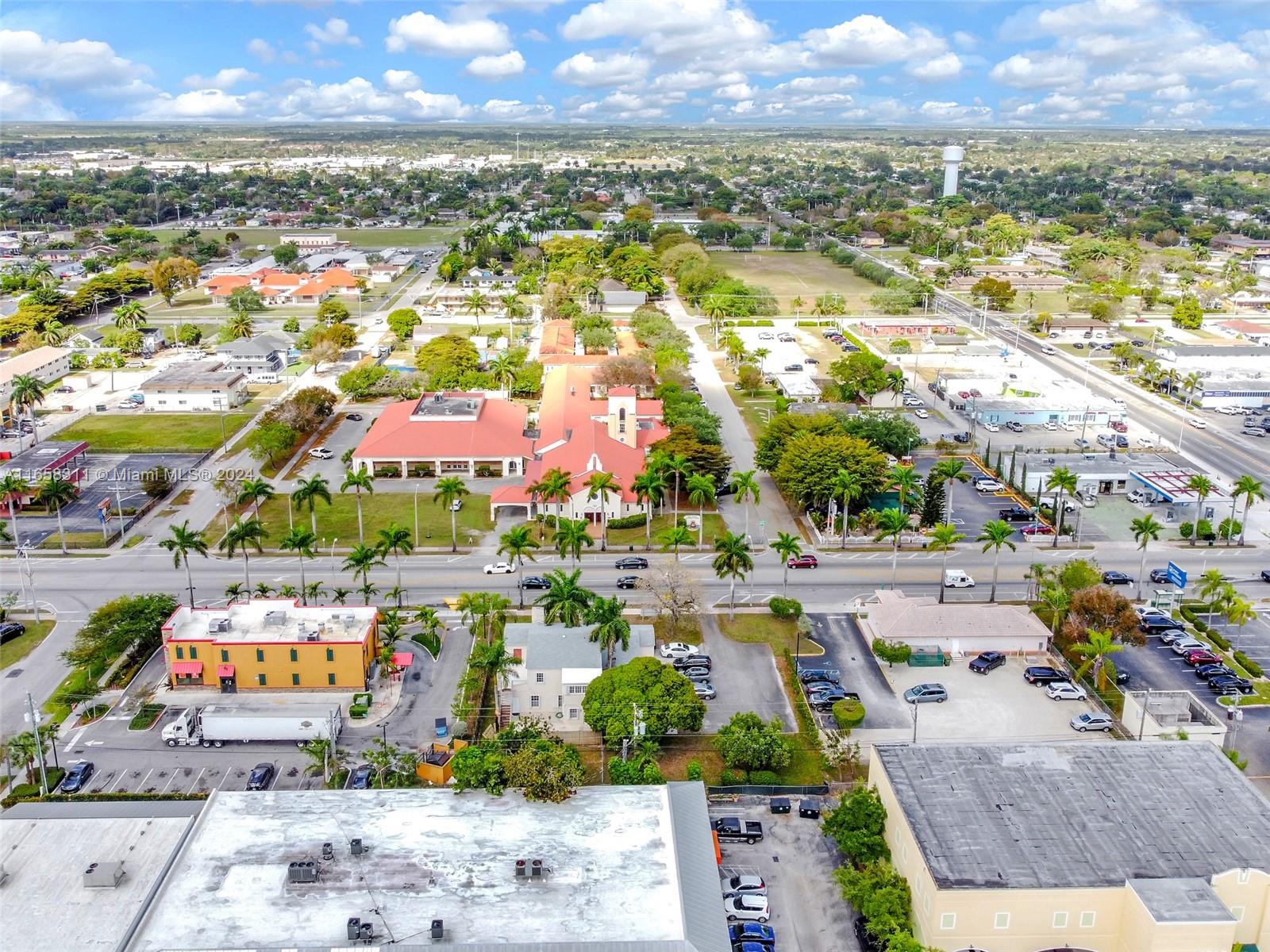 633 N Krome Ave Homestead, FL 33030 633 N Krome Ave Homestead, FL 33030