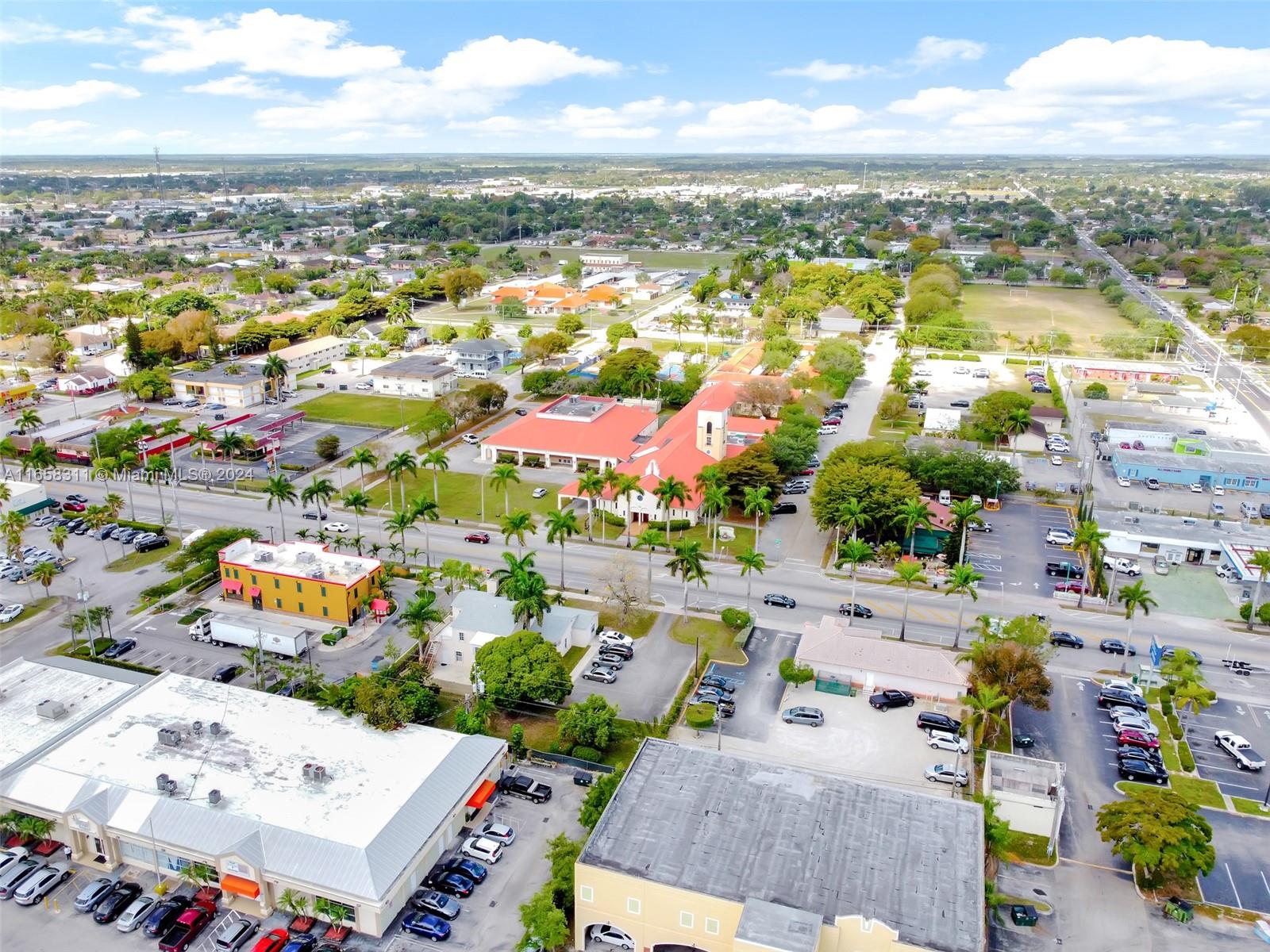 633 N Krome Ave Homestead, FL 33030 633 N Krome Ave Homestead, FL 33030