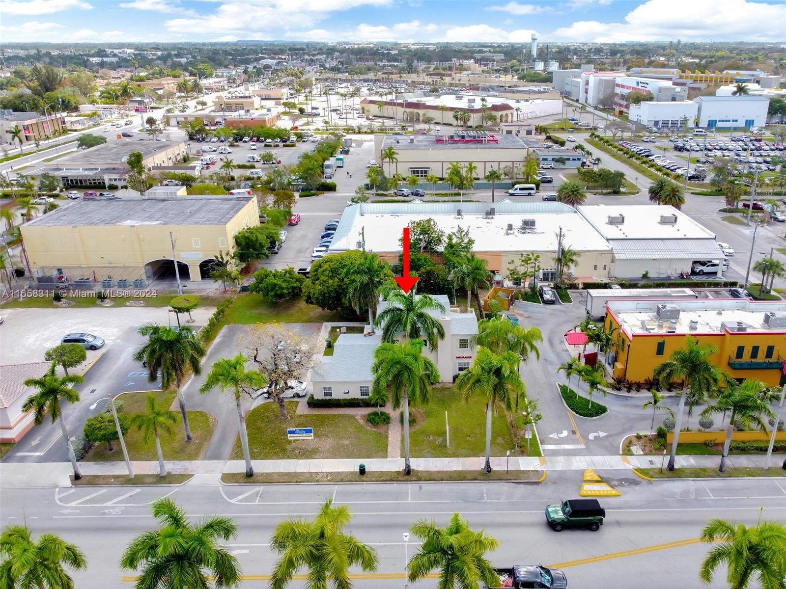 633 N Krome Ave Homestead, FL 33030 633 N Krome Ave Homestead, FL 33030