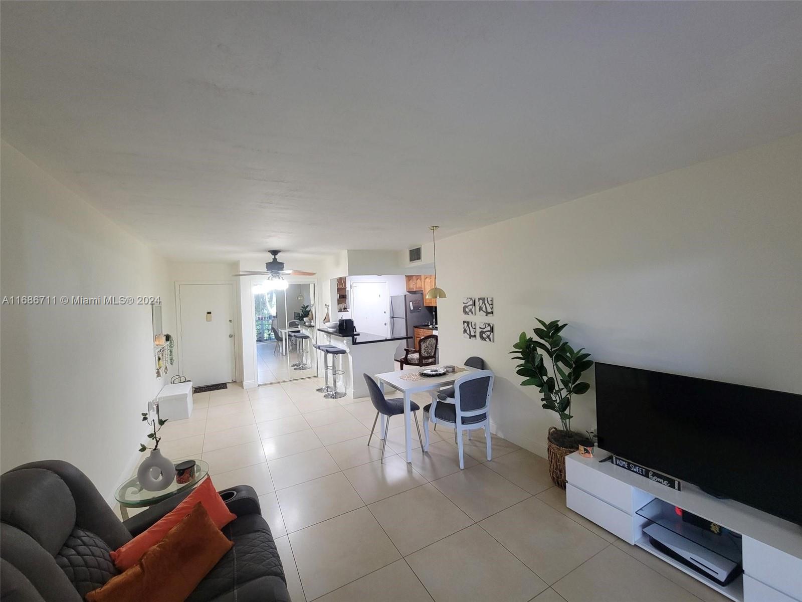 image Palmetto Fairway Condo8