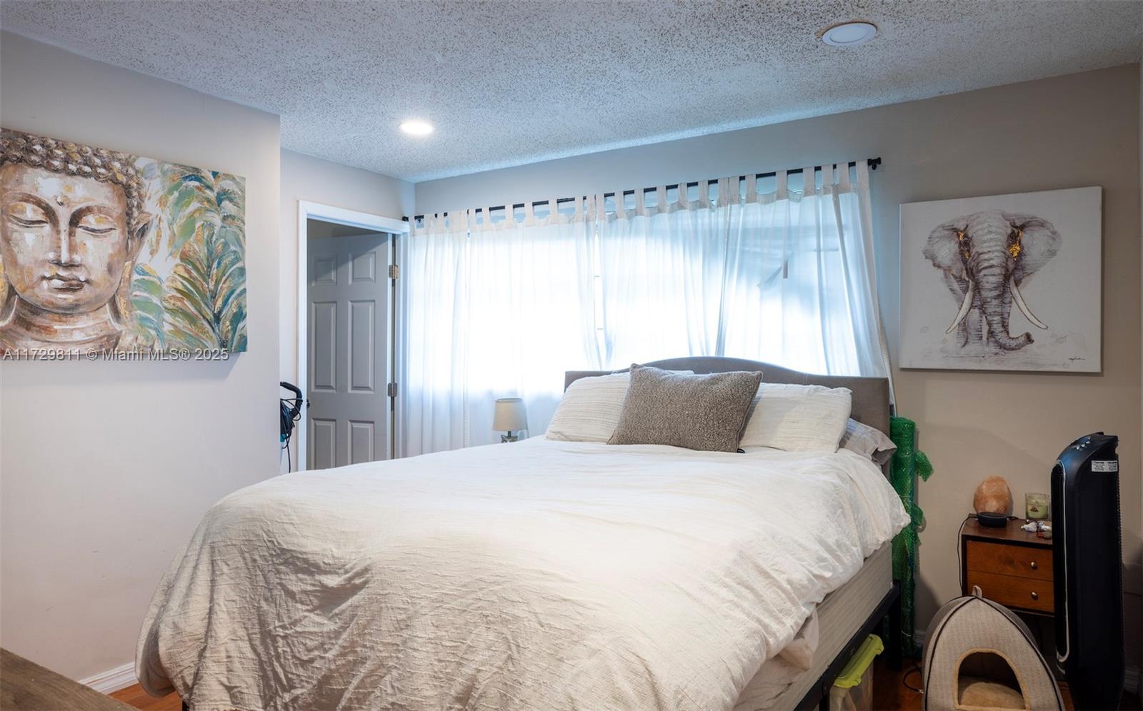6575 SW 27th St Miami, FL 33155 6575 SW 27th St Miami, FL 33155