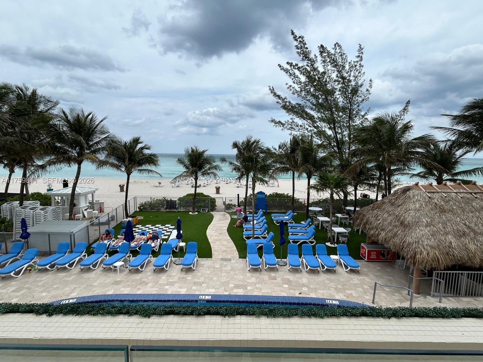 image Marenas Beach Resort40