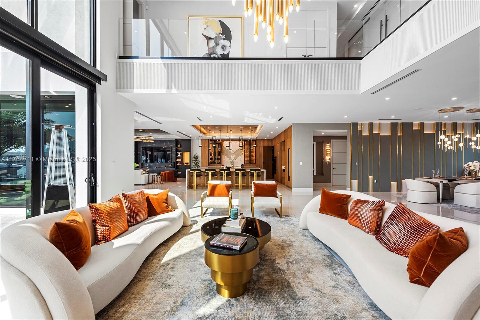 501 Middle Riv Dr Fort Lauderdale, FL 33304