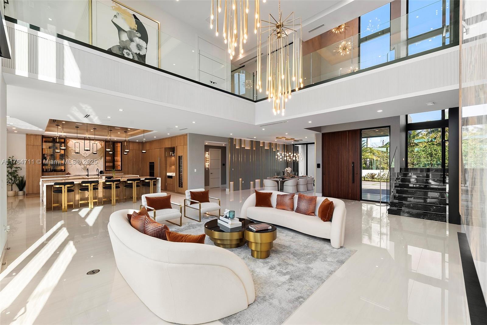 501 Middle Riv Dr Fort Lauderdale, FL 33304