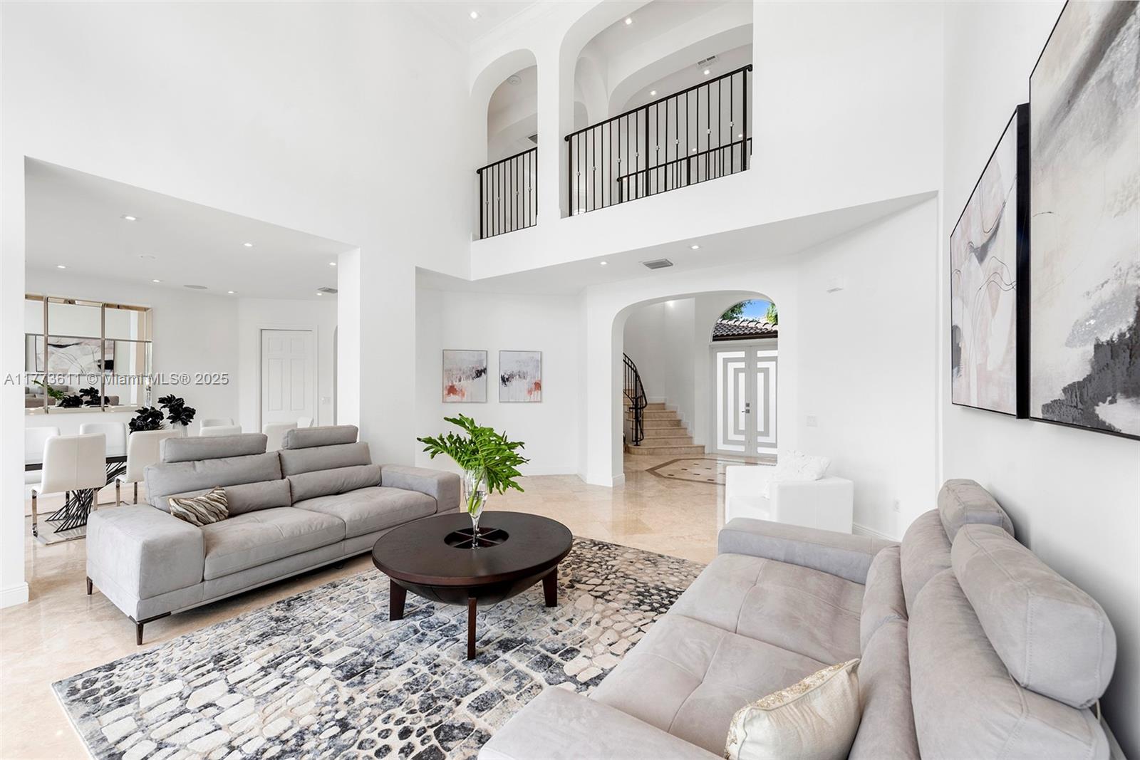 455 Centre Is Golden Beach, FL 33160