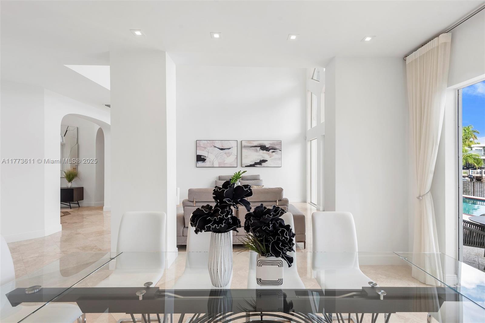 455 Centre Is Golden Beach, FL 33160