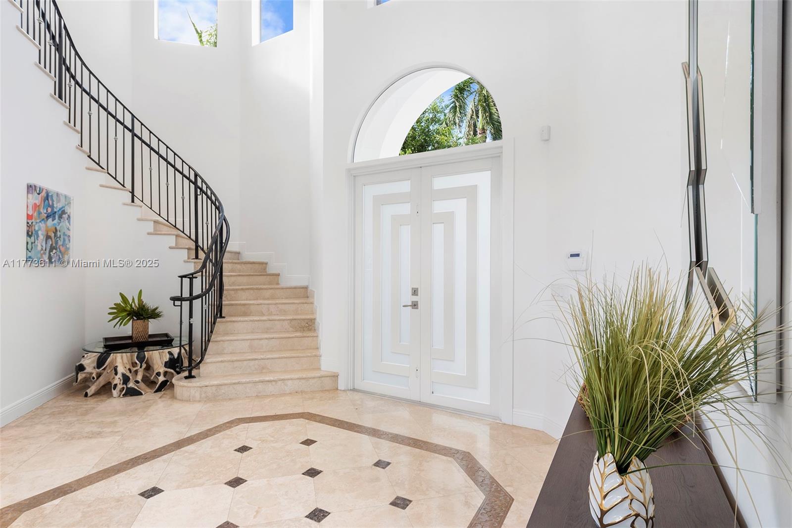 455 Centre Is Golden Beach, FL 33160