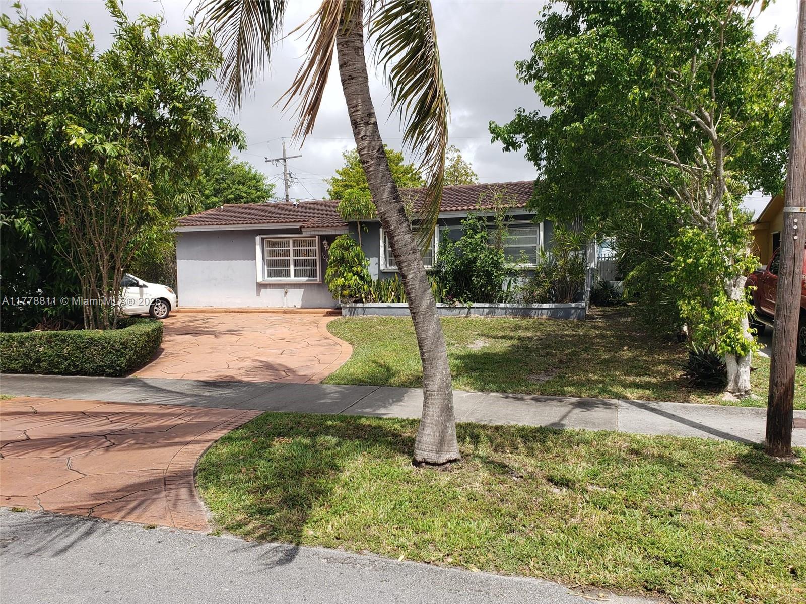 10041 SW 14th Ter,Miami, FL 33174