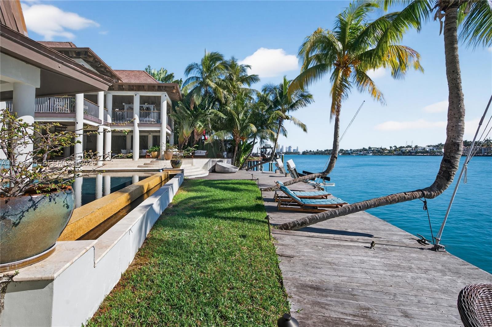 14 W San Marino Dr Miami Beach, FL 33139