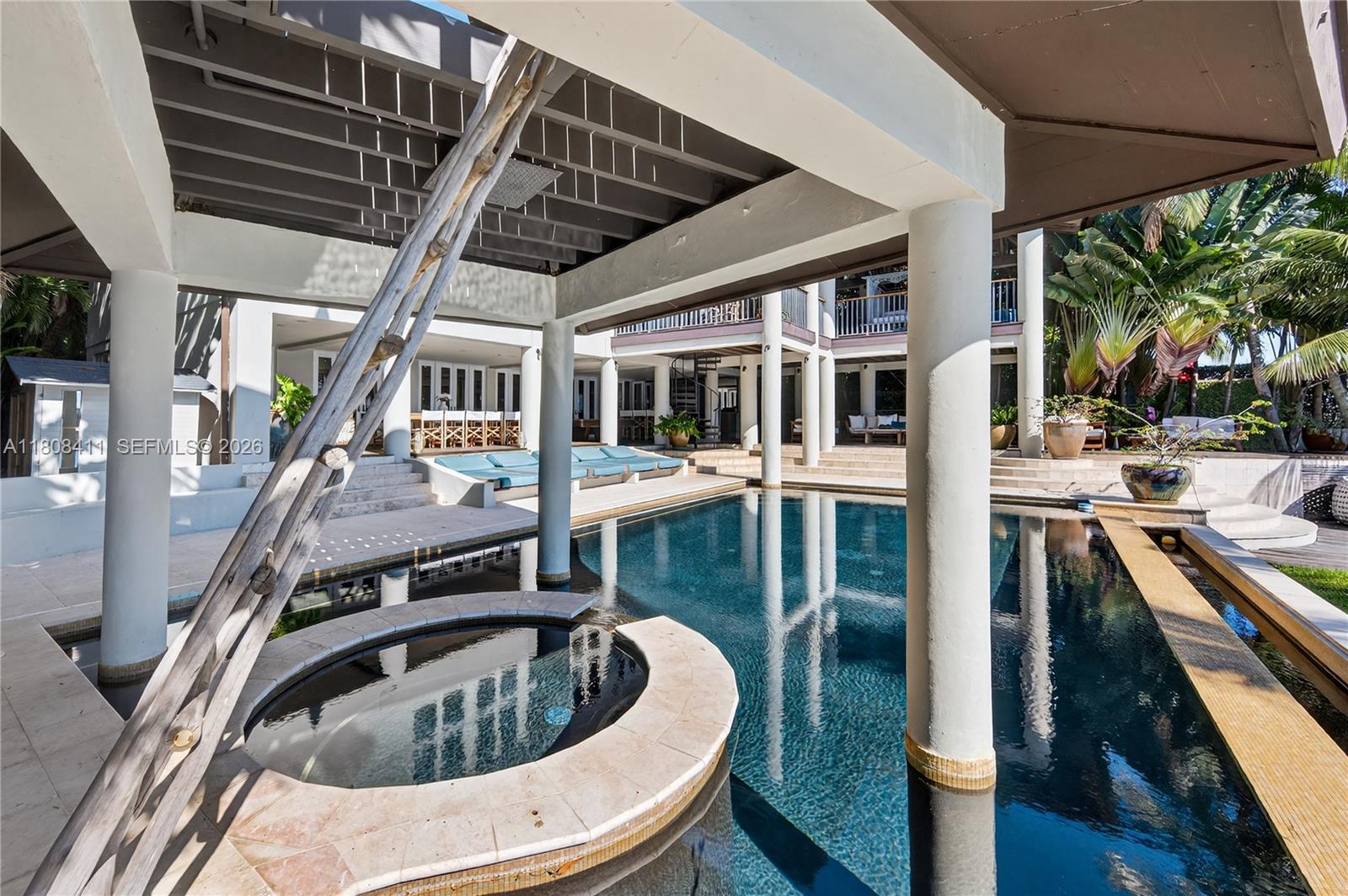 14 W San Marino Dr Miami Beach, FL 33139