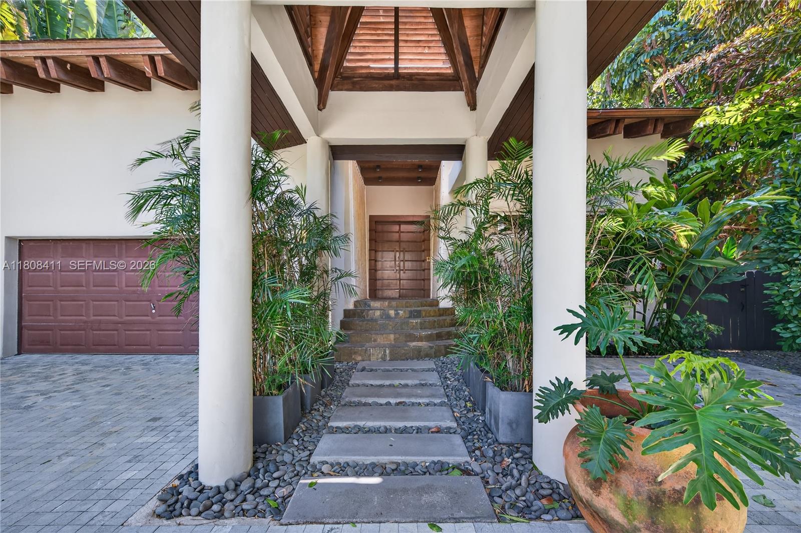 14 W San Marino Dr Miami Beach, FL 33139