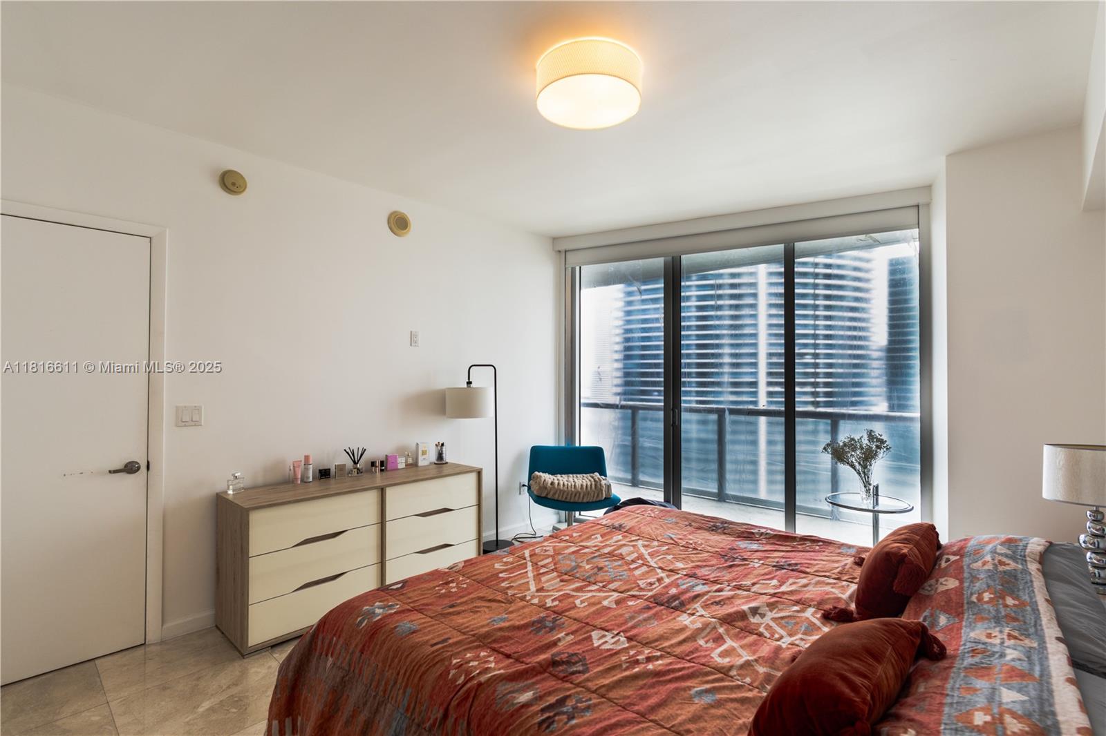 image Icon Brickell Tower 111
