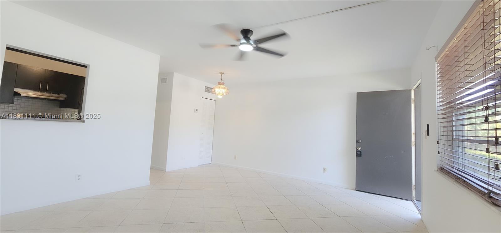 304 NW 30th Ct #102