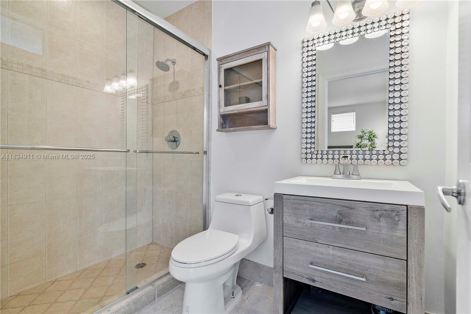 217 SW 11th St Fort Lauderdale, FL 33315