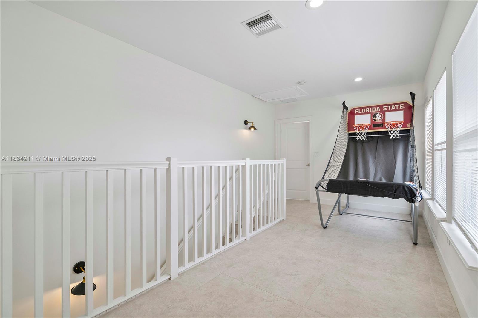 217 SW 11th St Fort Lauderdale, FL 33315