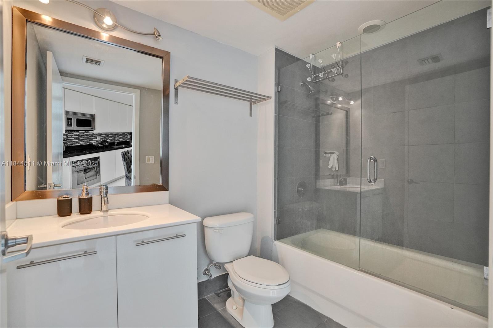 image Mint Condo9