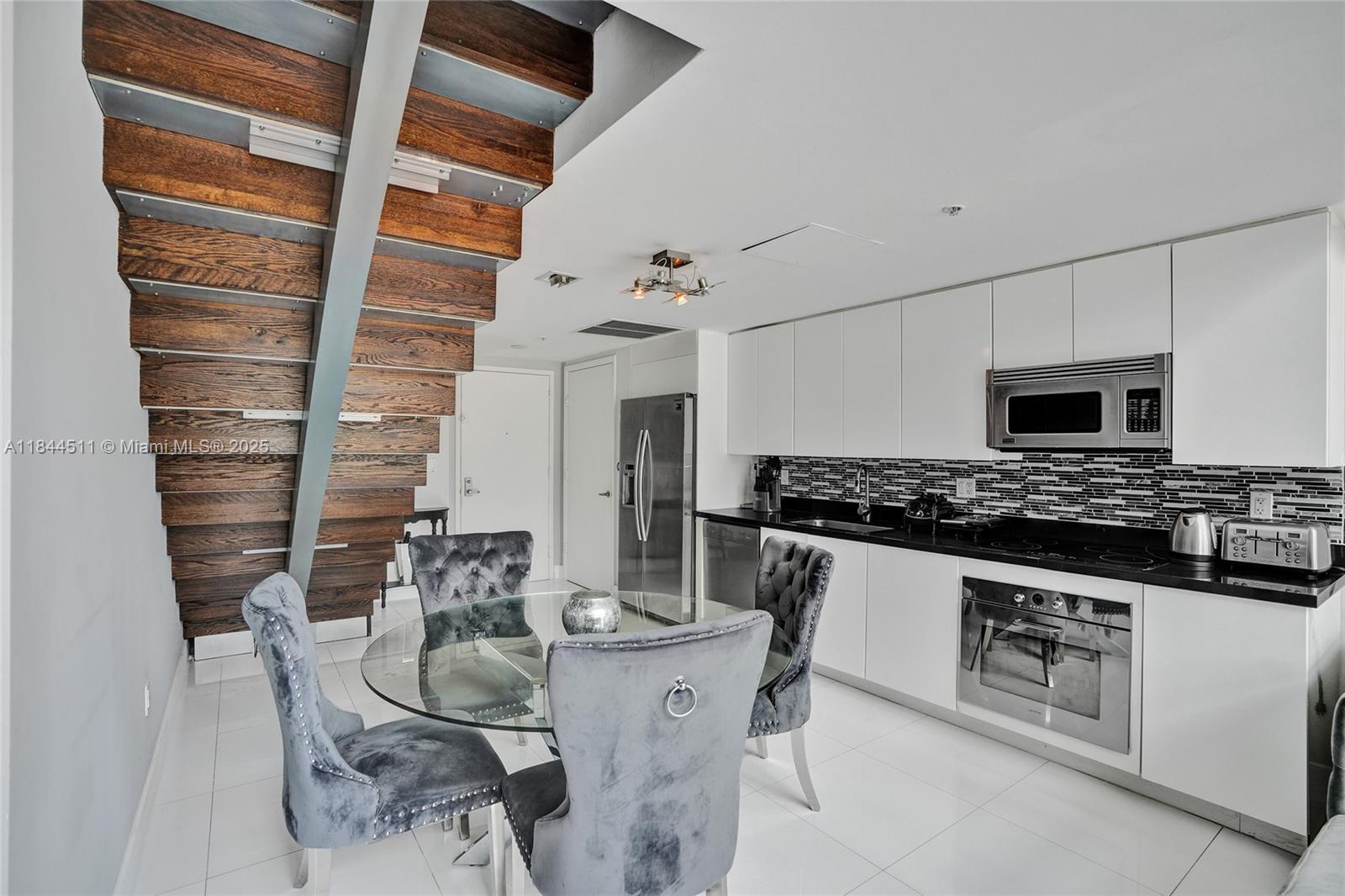 image Mint Condo14
