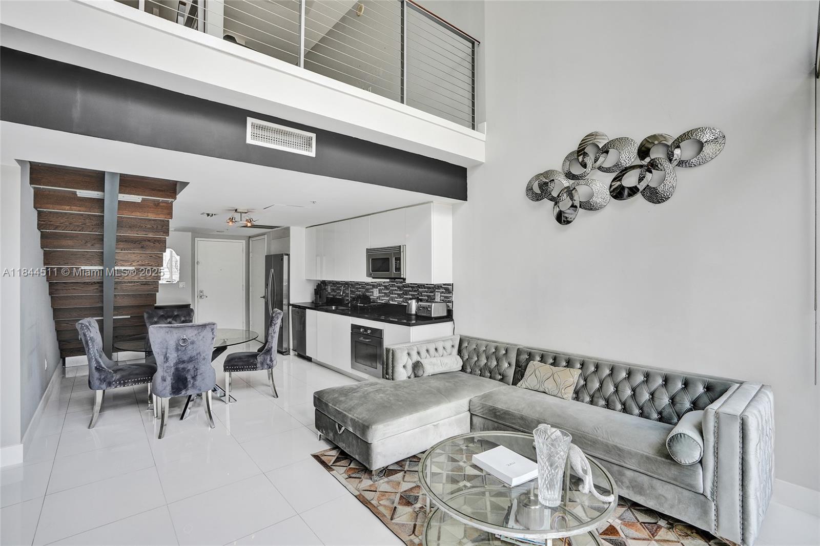 image Mint Condo5