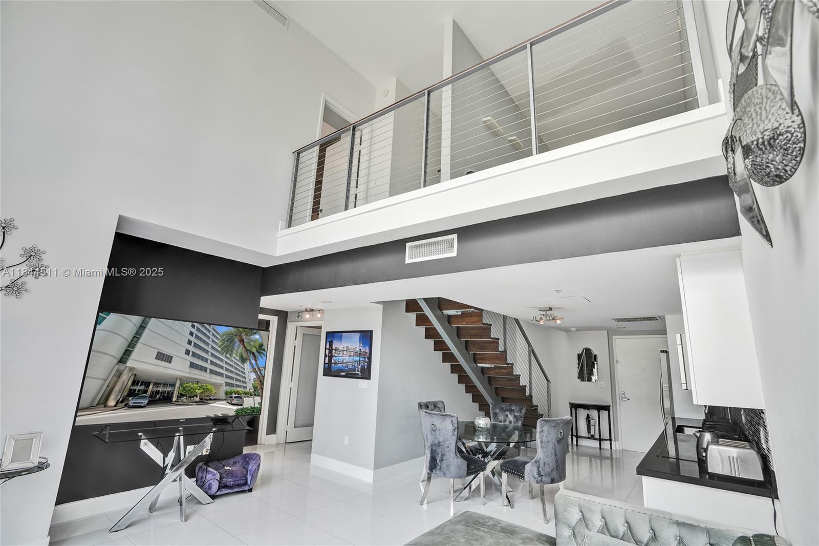 image Mint Condo6