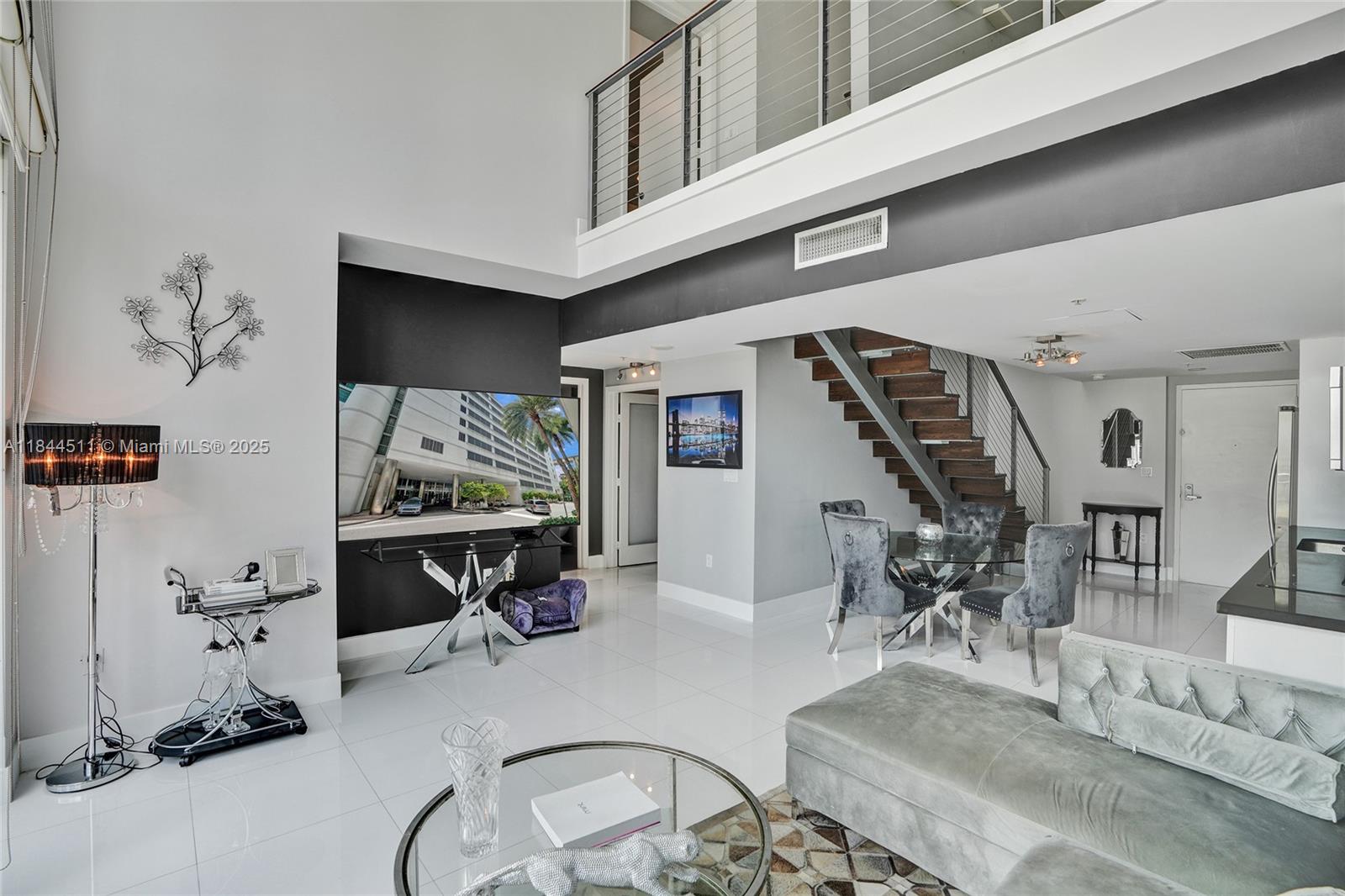 image Mint Condo7
