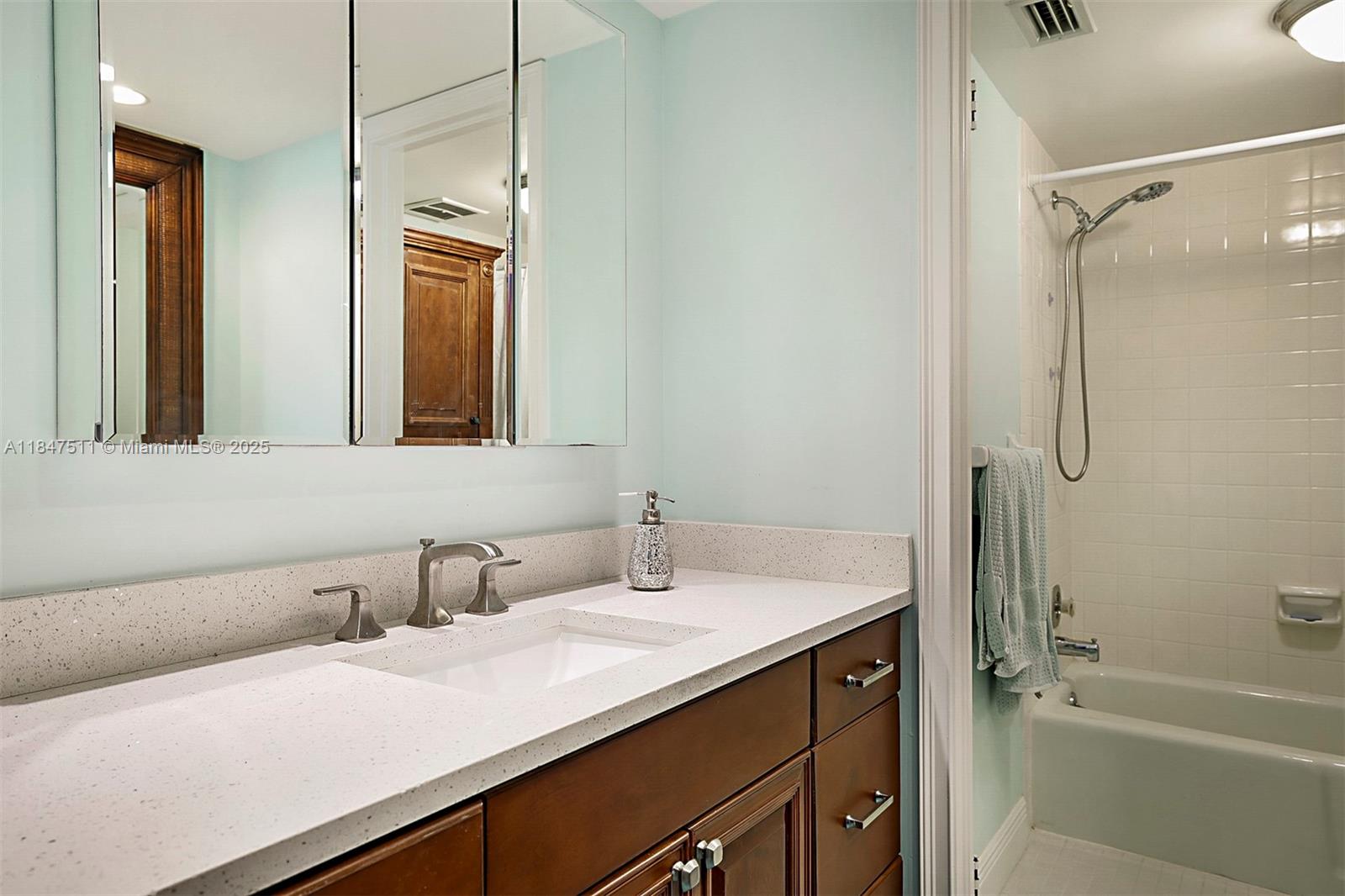 100 Intracoastal Pl #102 Jupiter, FL 33469