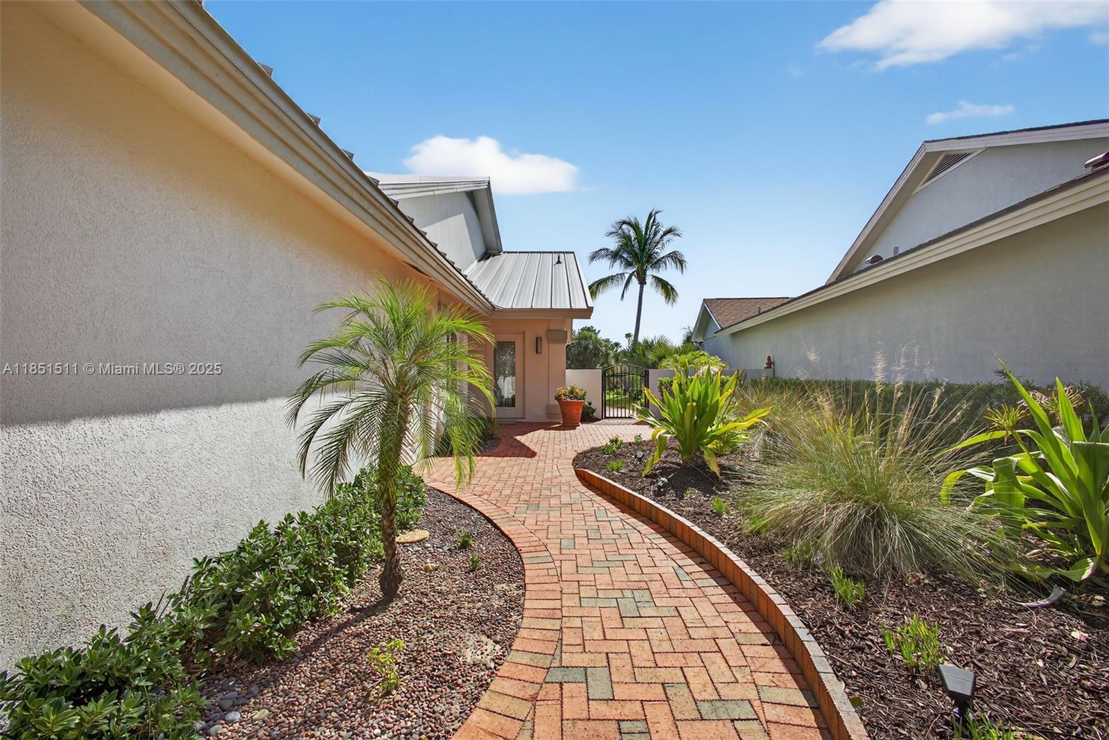 257 Ridge Rd Jupiter, FL 33477