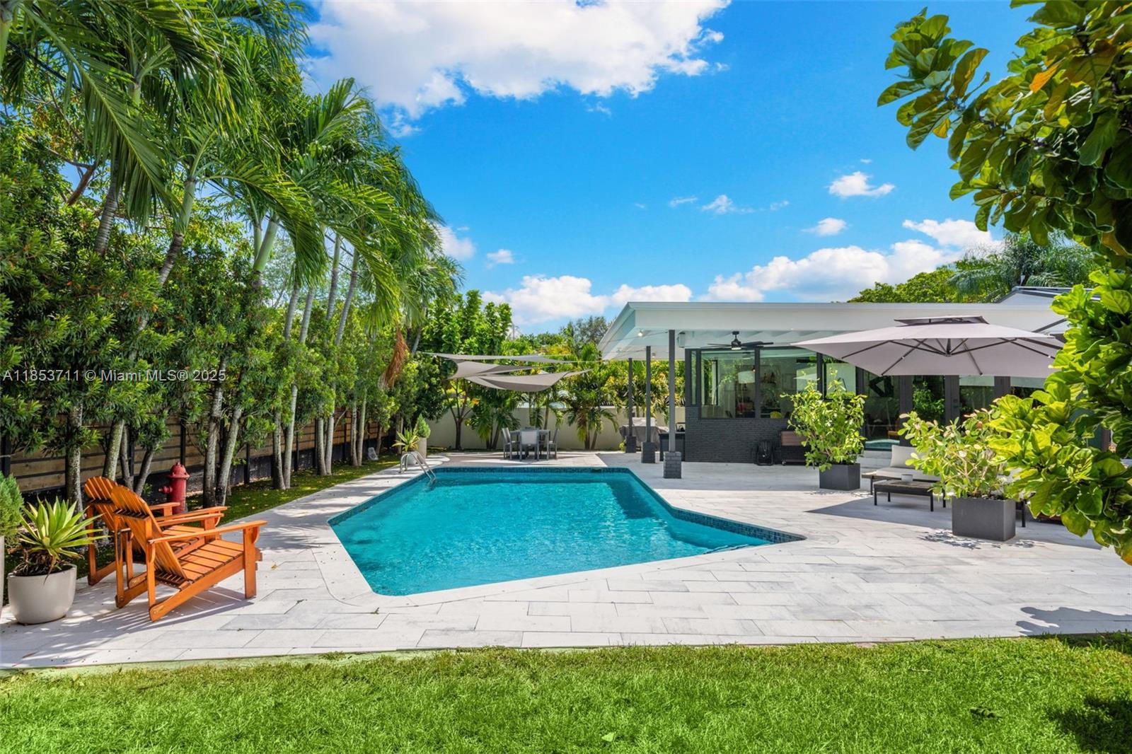 251 E Shore Dr E Miami, FL 33133 251 E Shore Dr E Miami, FL 33133