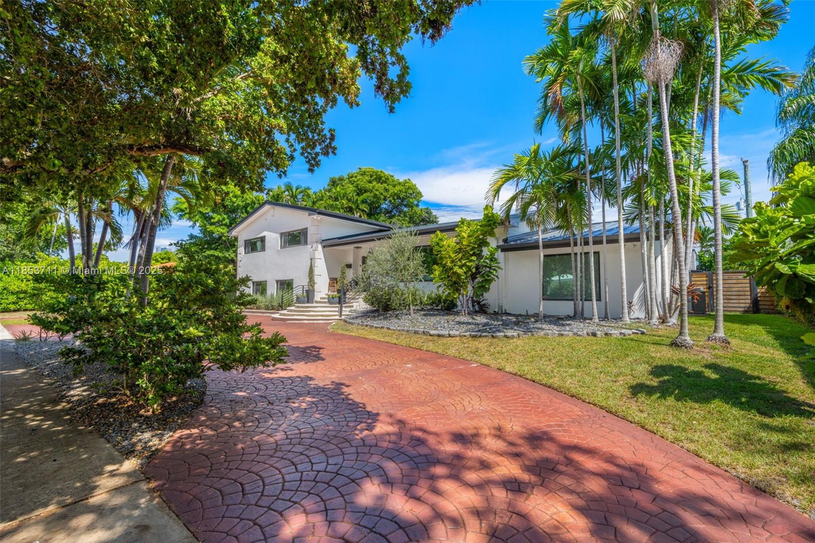 251 E Shore Dr E Miami, FL 33133 251 E Shore Dr E Miami, FL 33133