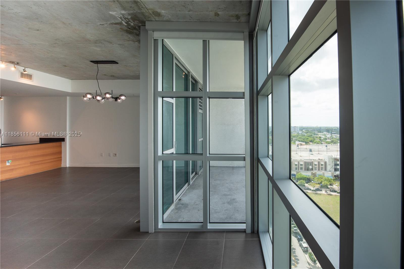image Four Midtown Miami Condo4