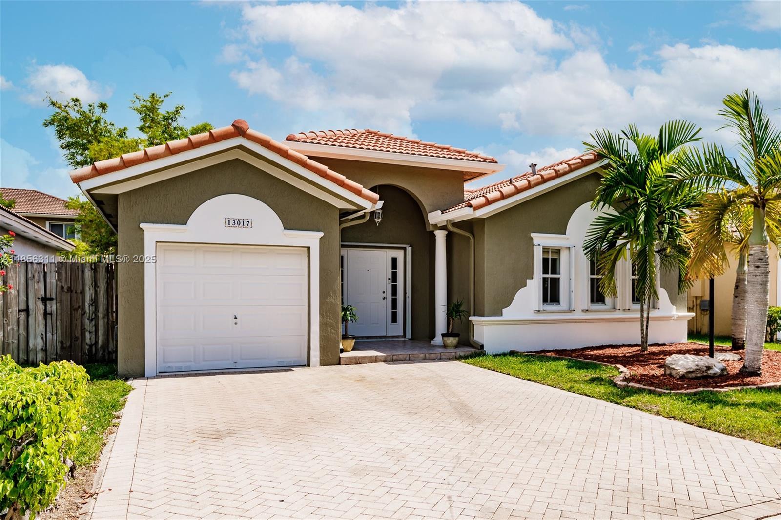 13017 SW 143rd Ter #13017