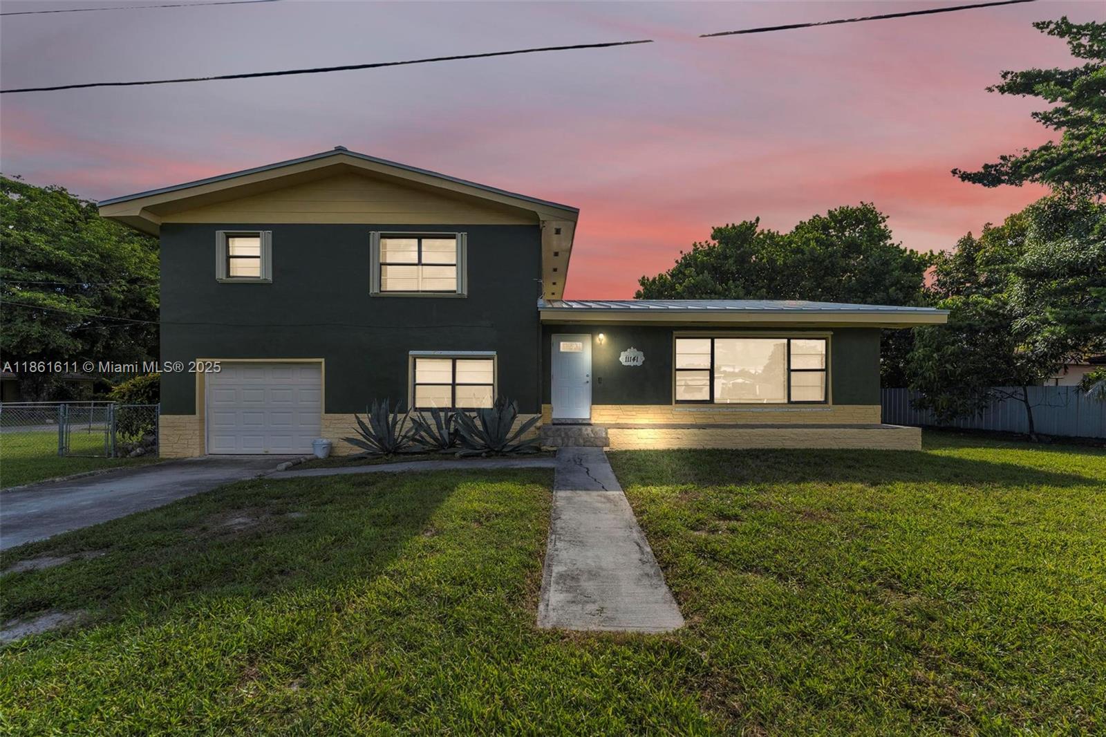 11141 NW 22nd Ct