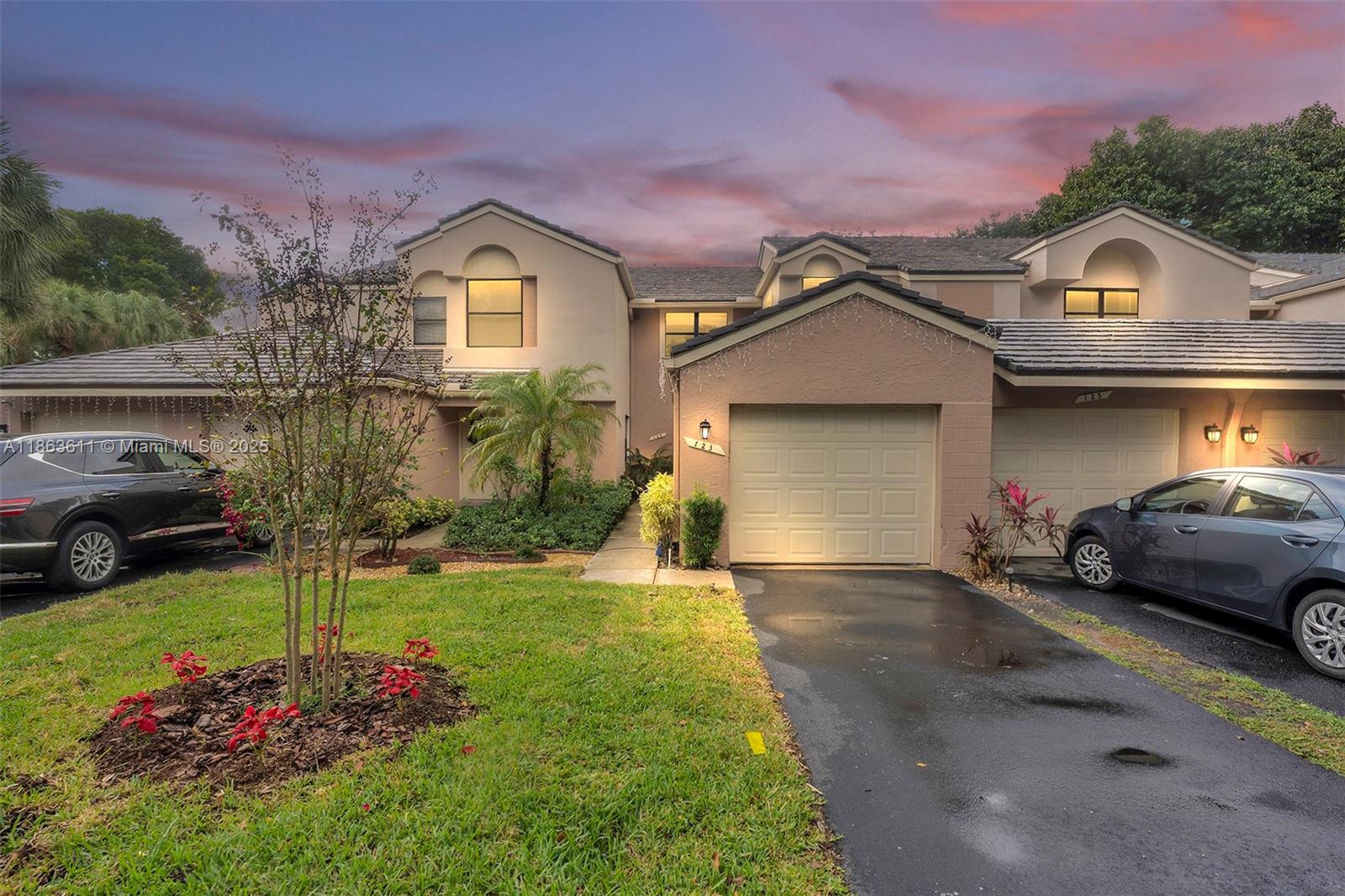 123 NW 98th Ter
