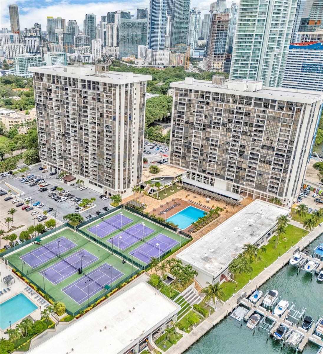 image Brickell Place I46