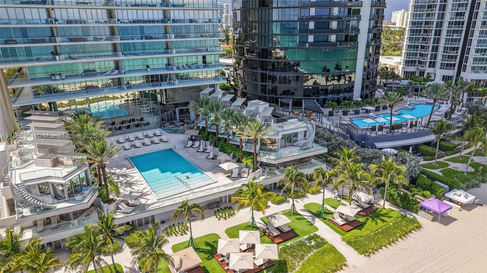 image Turnberry Ocean Club9