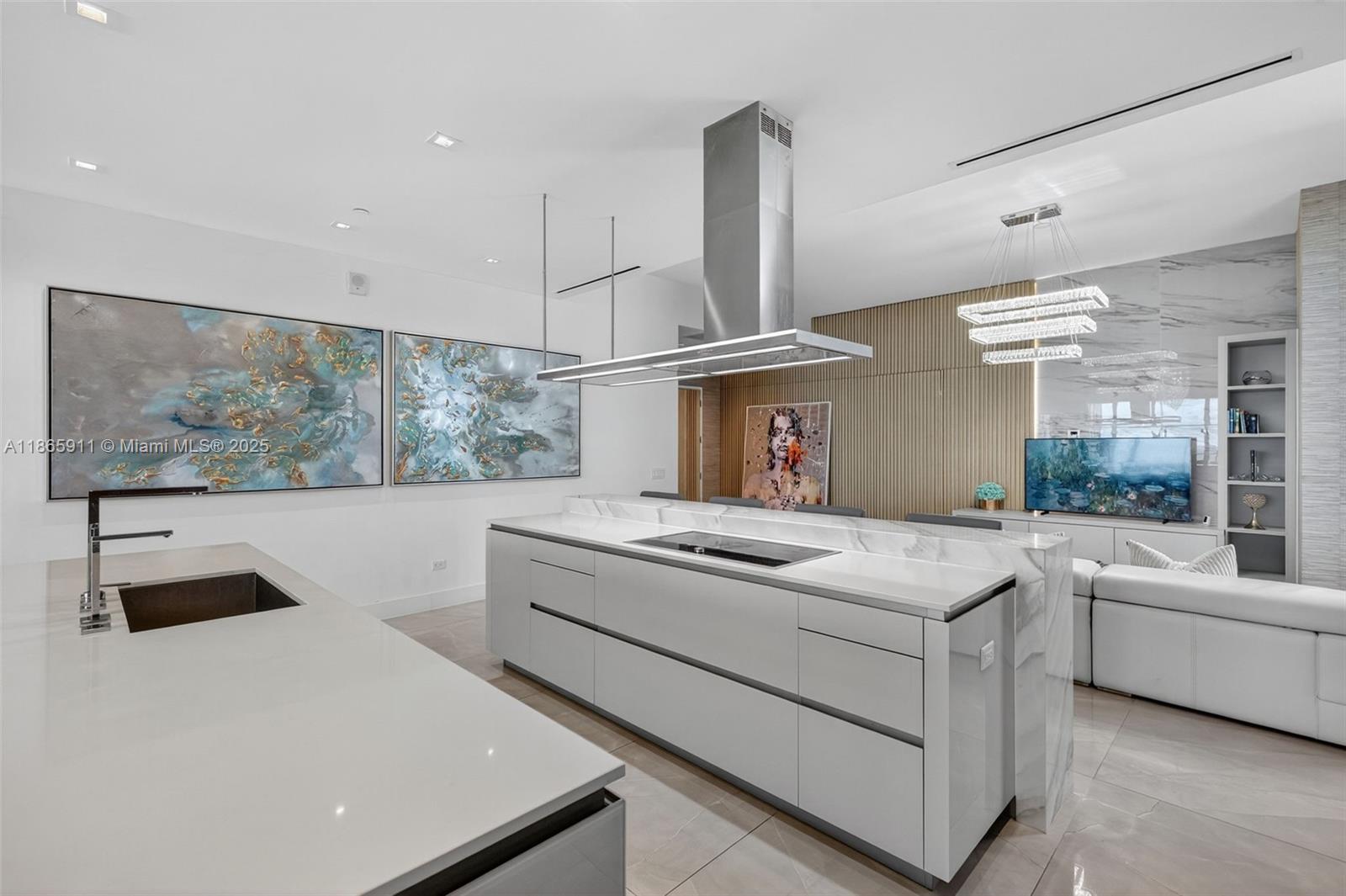 image Turnberry Ocean Club18