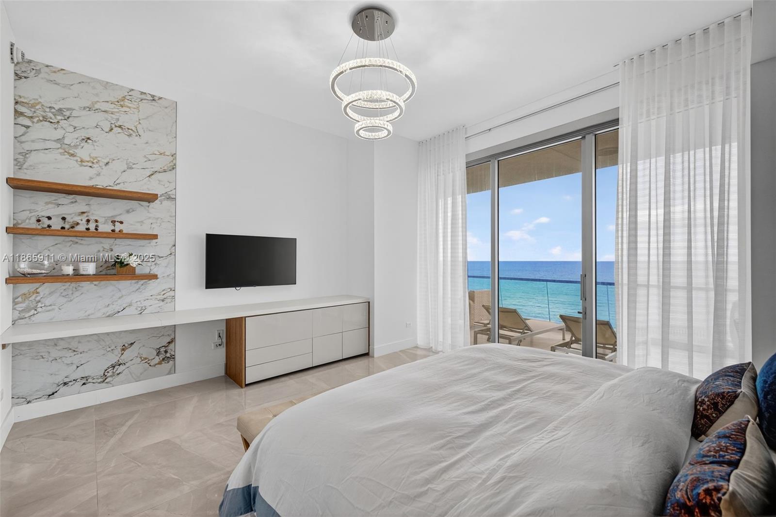 image Turnberry Ocean Club37