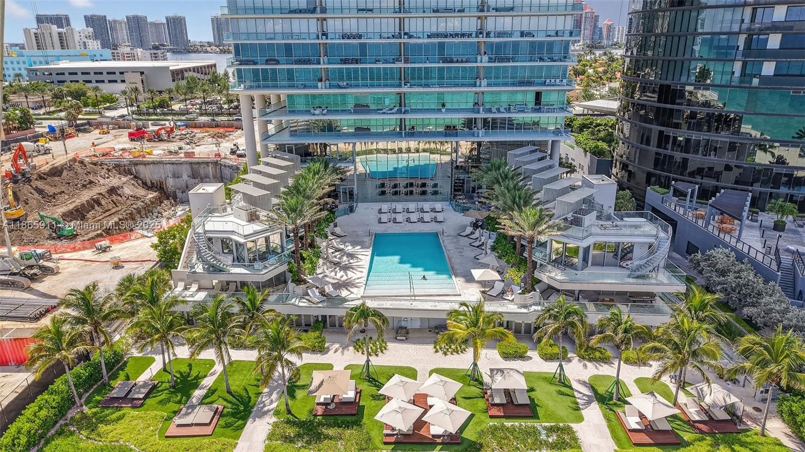 image Turnberry Ocean Club74