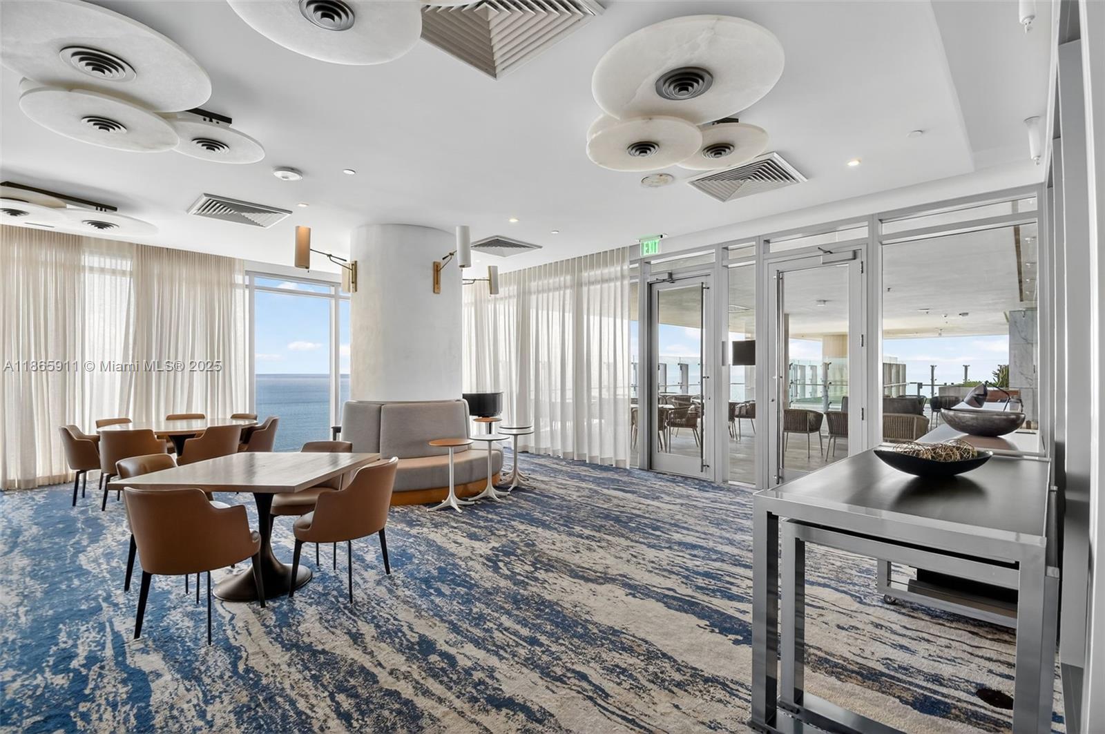 image Turnberry Ocean Club84