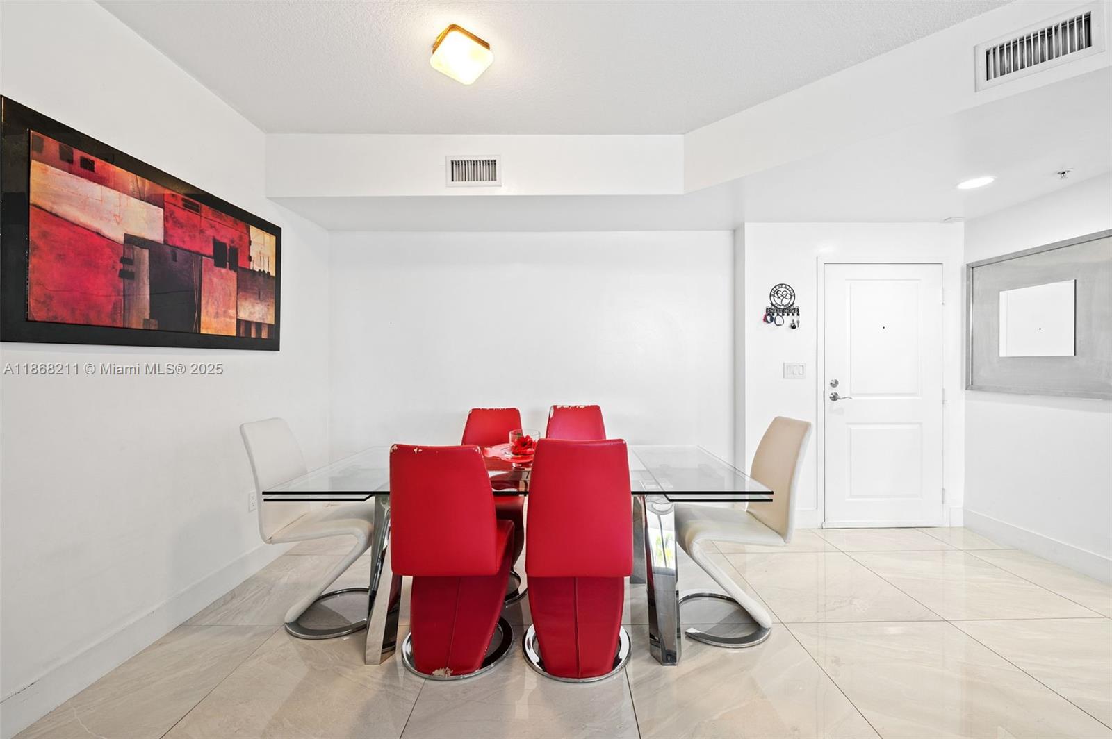 image 360 Condominium10