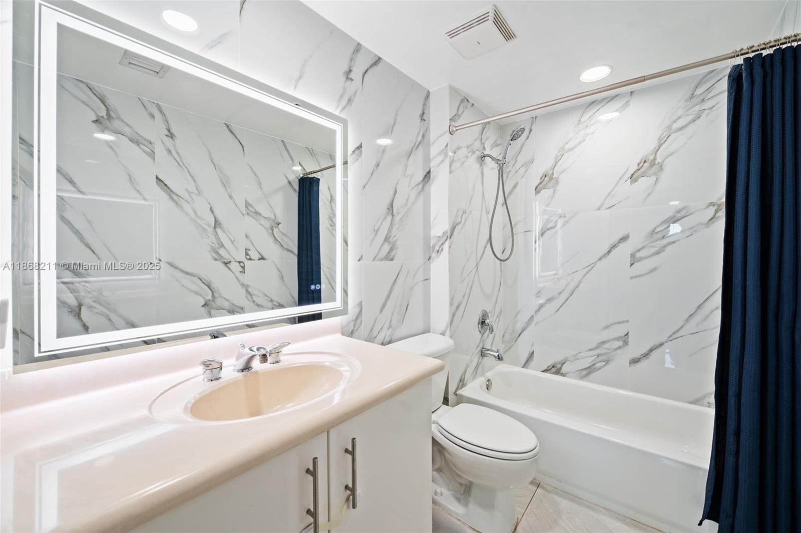 image 360 Condominium18