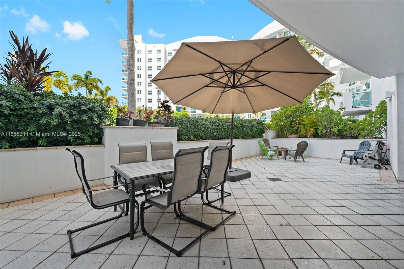 image 360 Condominium22